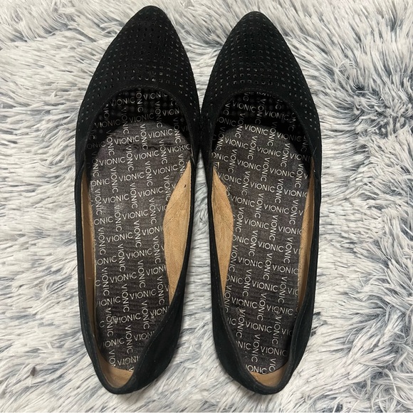 Vionic Posey Black Suede Perforated Flats - Size 6.5 - Picture 2 of 13